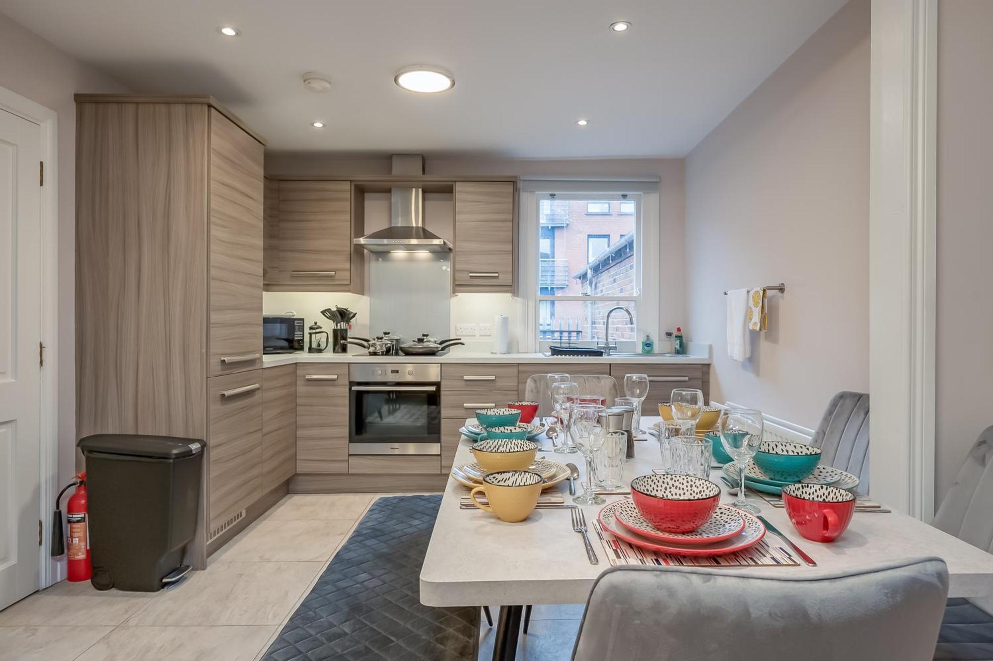 Holiday home Staybynumbers - Centre - 3 Bed, 3 Bathroom & Parking