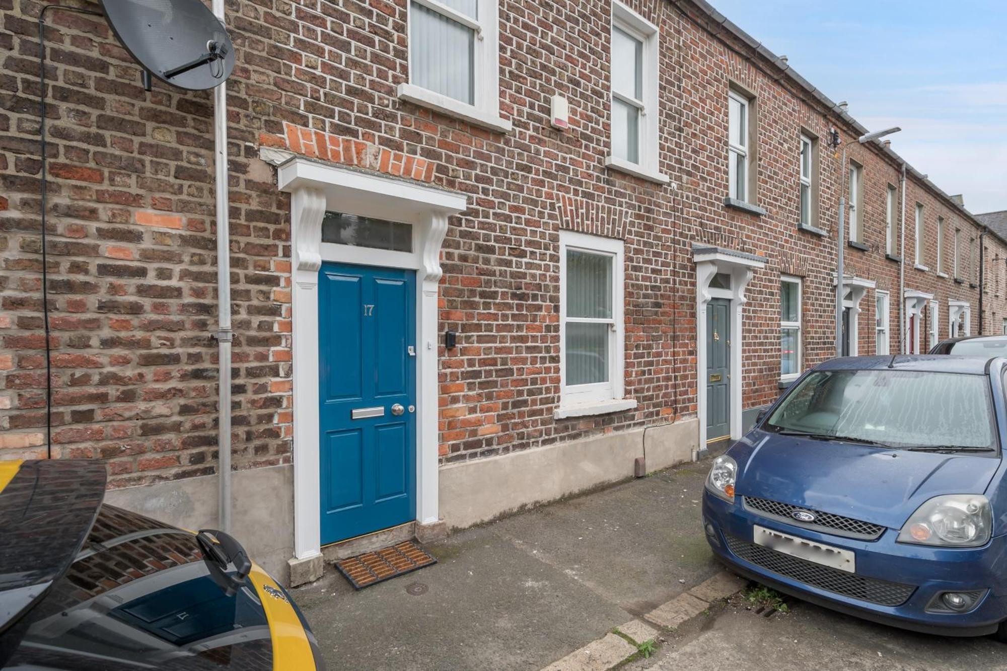 Staybynumbers - Centre - 3 Bed, 3 Bathroom & Parking