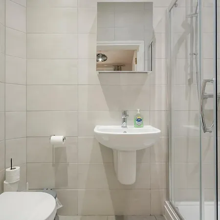 Staybynumbers - Belfast City Centre - 3 Bed, 3 Bathroom & Parking Exterior photo